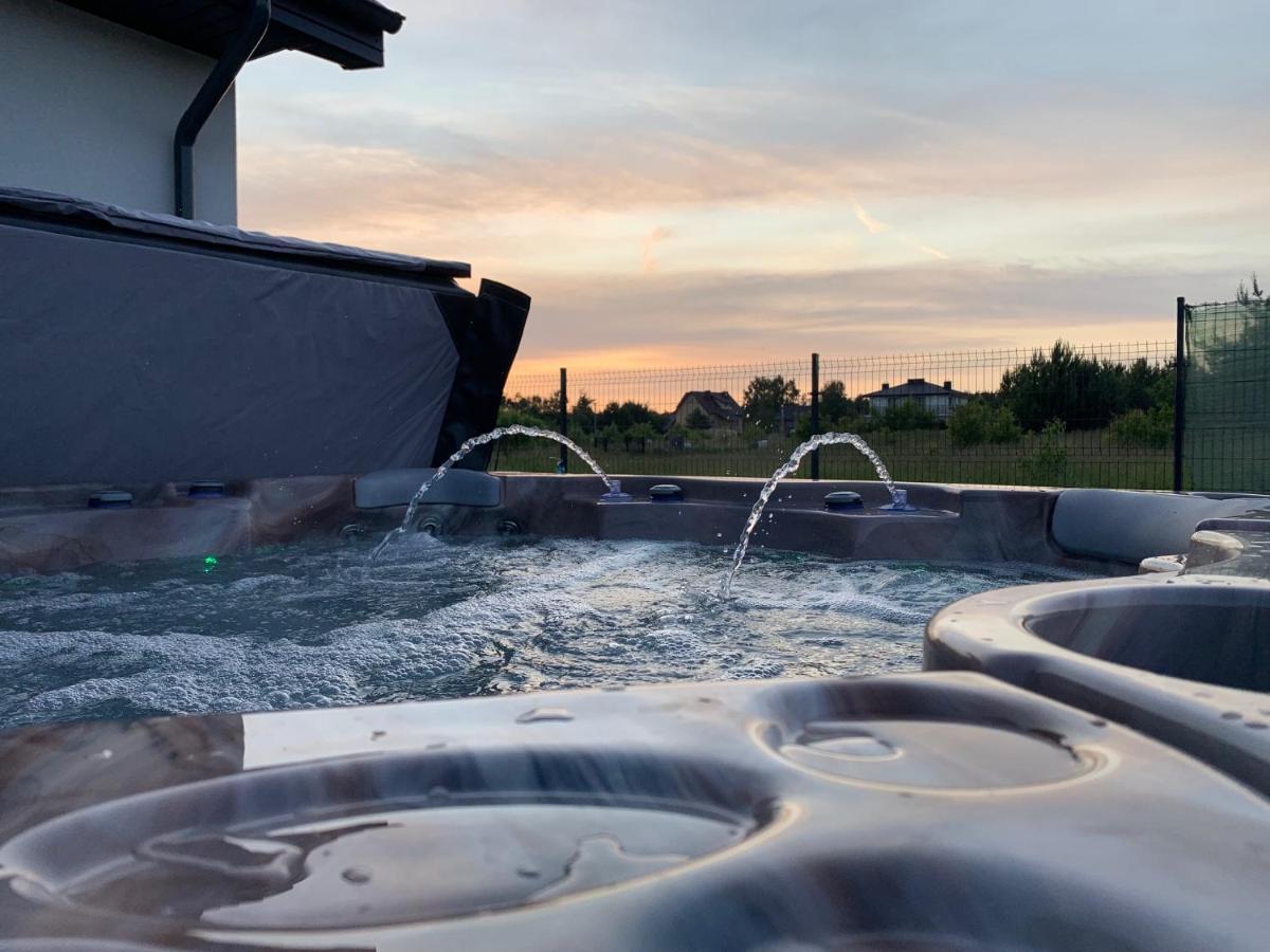 Dom Nad Morzem Z Jacuzzi 10 Osob Morze Przygod Villa Mieroszyno Luaran gambar